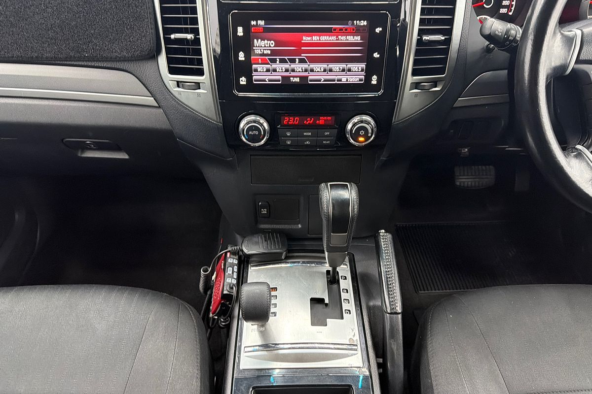 2018 Mitsubishi Pajero GLX NX
