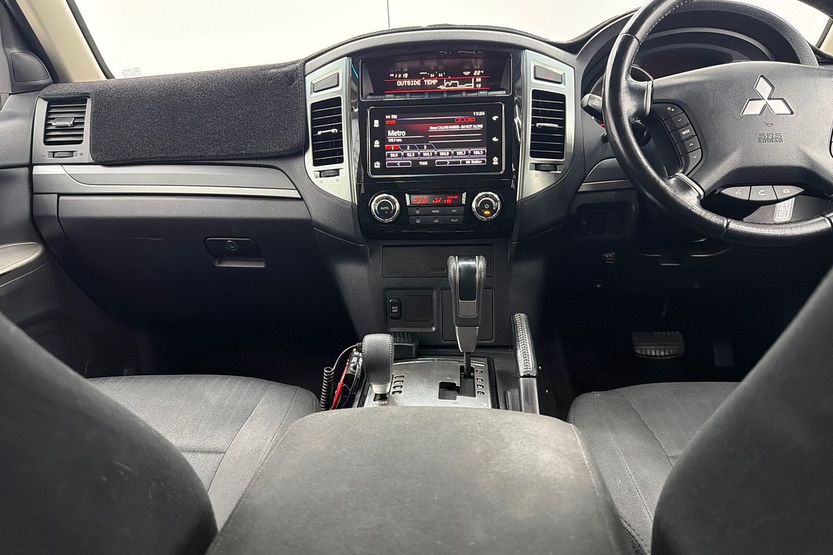 2018 Mitsubishi Pajero GLX NX