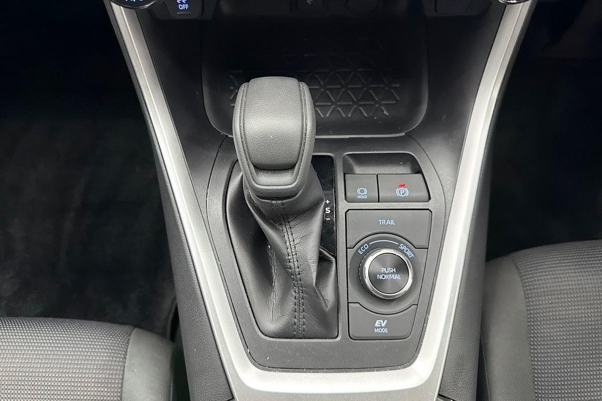 2022 Toyota RAV4 GX AXAH52R
