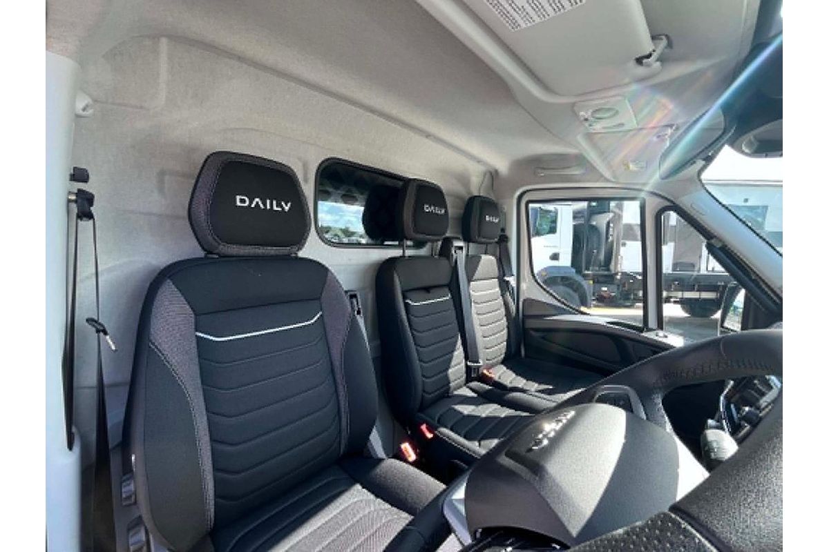 2025 IVECO Daily 35S14V image 15