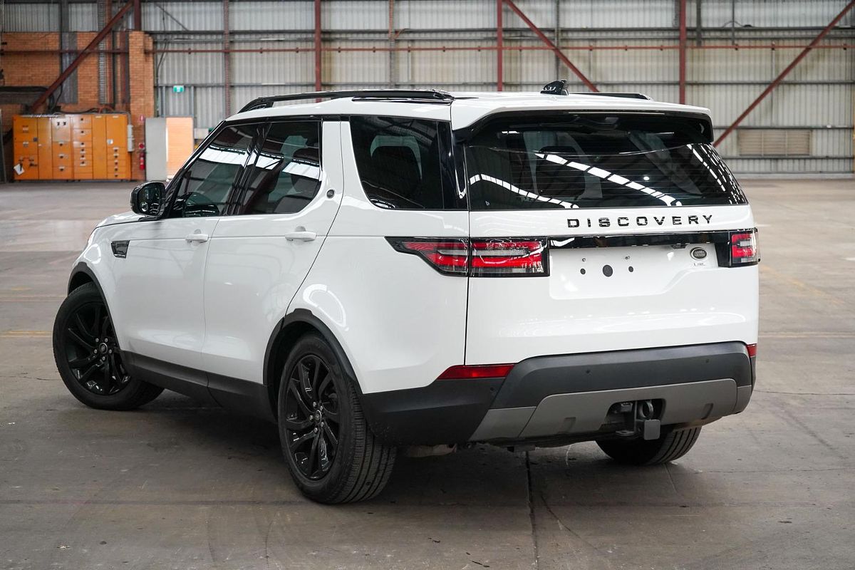 2017 Land Rover Discovery TD4 HSE Series 5
