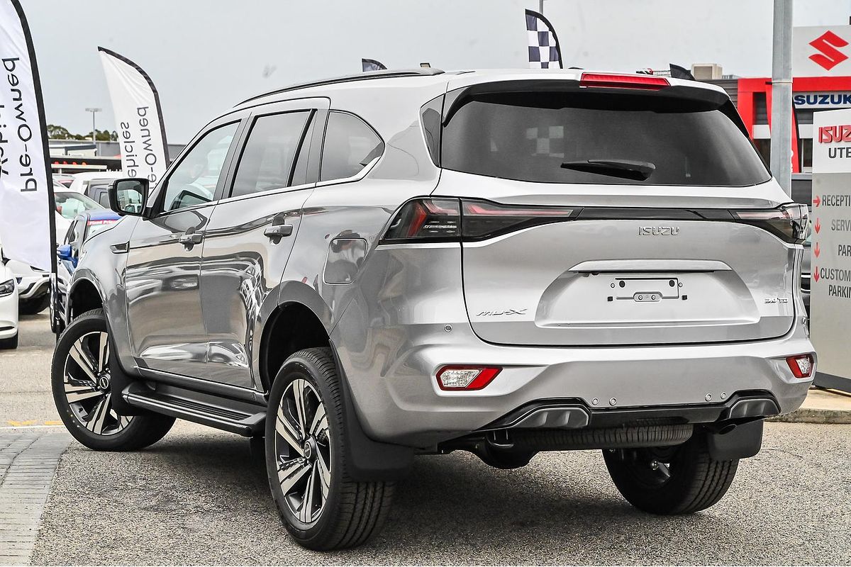 2026 Isuzu MU-X LS-T