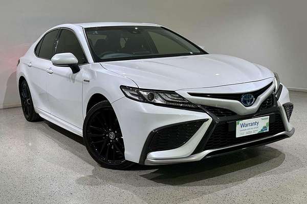 2024 Toyota Camry SX AXVH70R