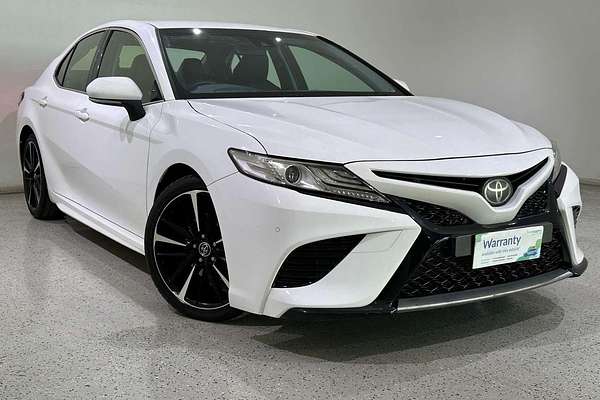 2019 Toyota Camry SX GSV70R