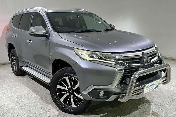 2016 Mitsubishi Pajero Sport GLX QE