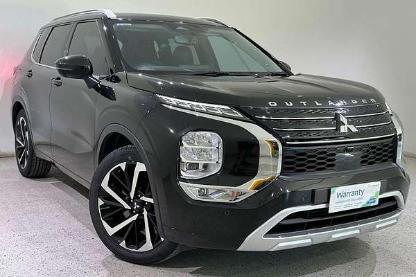 2023 Mitsubishi Outlander Exceed ZM
