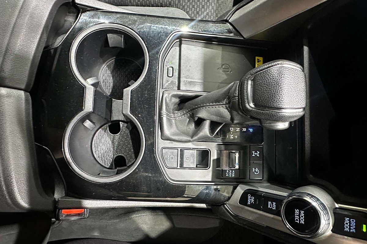2022 Toyota Landcruiser GXL FJA300R