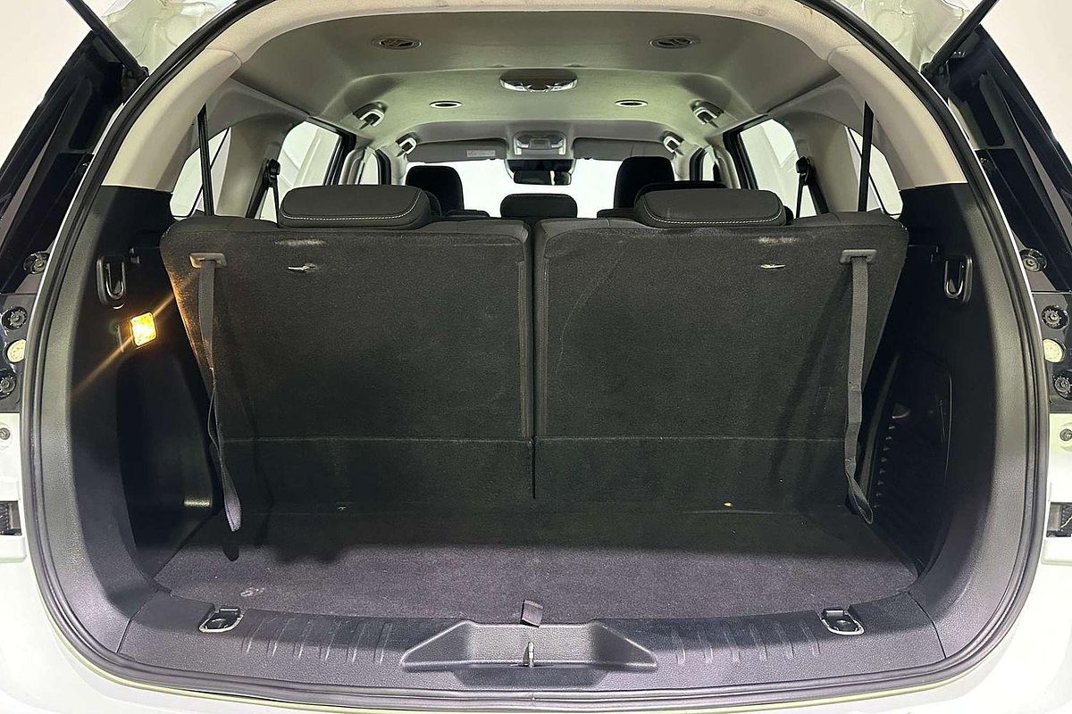 2021 Isuzu MU-X LS-M