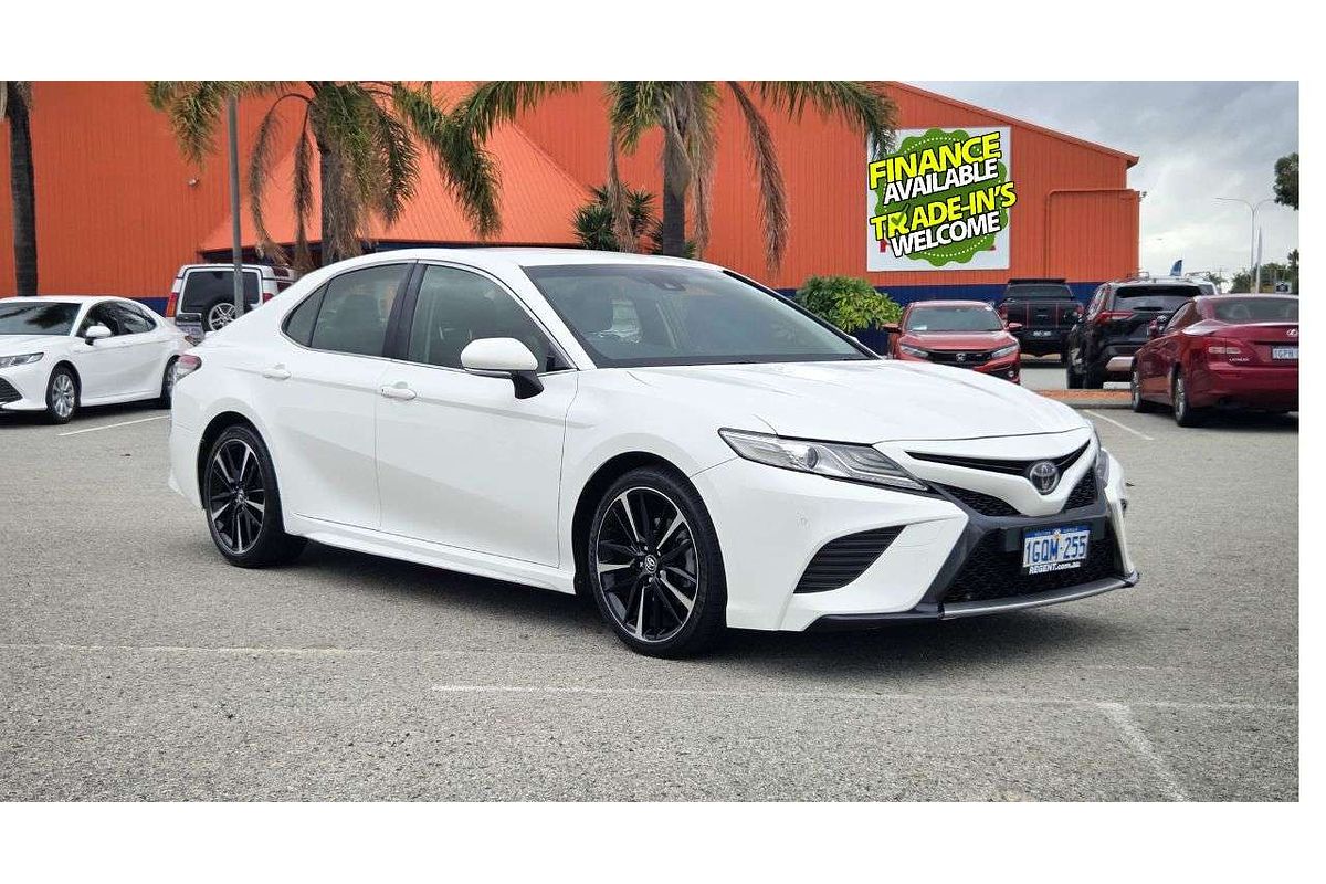 2018 Toyota Camry SX GSV70R