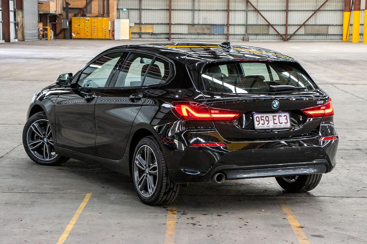 2021 BMW 1 Series 118i Sport Collection F40