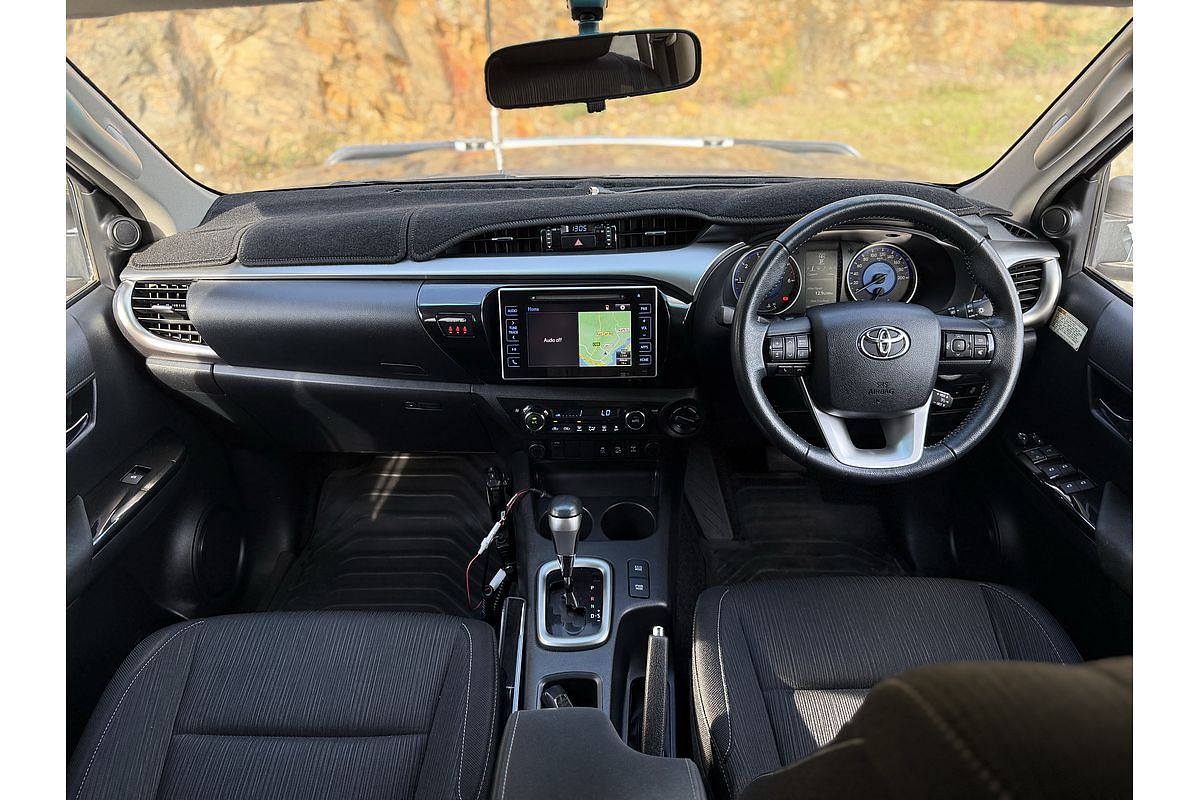2016 Toyota Hilux SR5 GUN126R 4X4