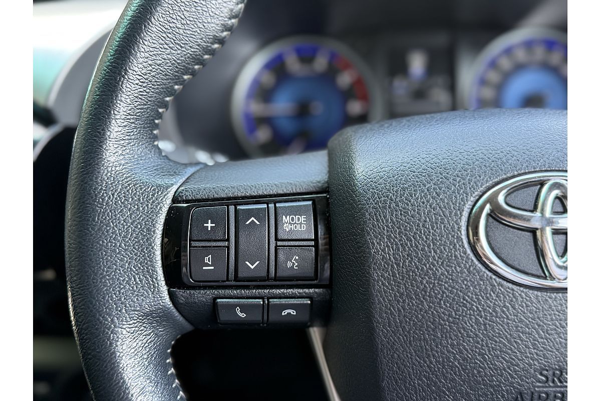 2016 Toyota Hilux SR5 GUN126R 4X4