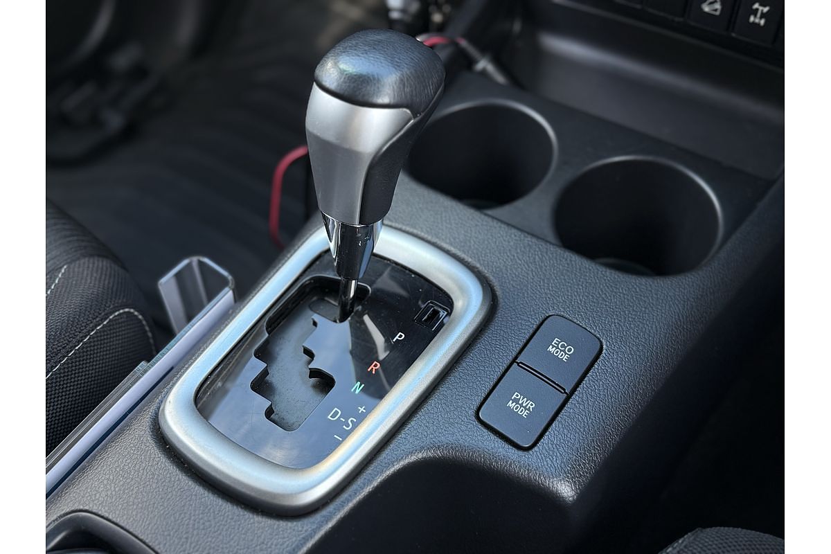 2016 Toyota Hilux SR5 GUN126R 4X4
