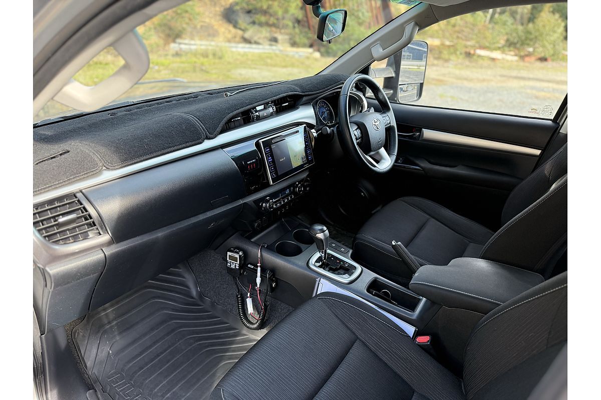2016 Toyota Hilux SR5 GUN126R 4X4