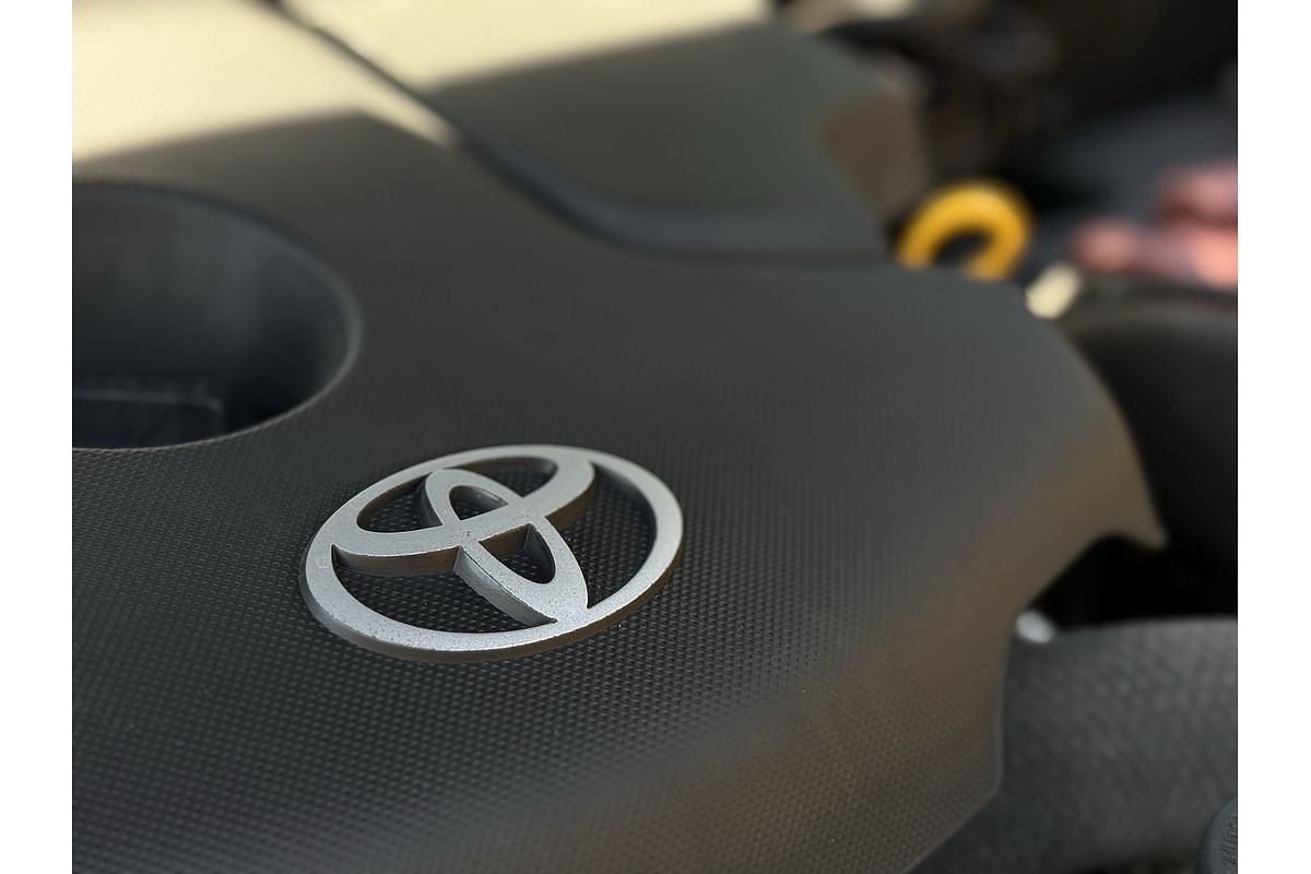 2016 Toyota Hilux SR5 GUN126R 4X4