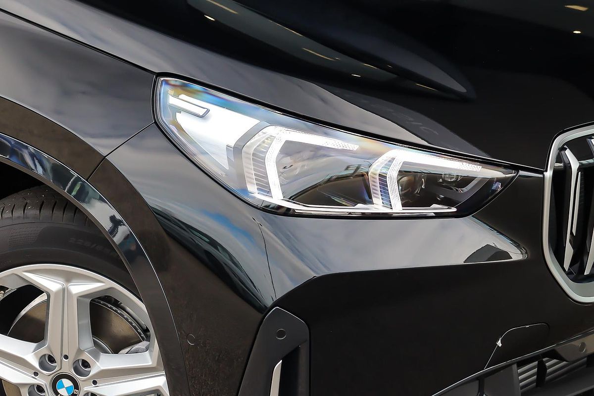 2026 BMW X1 sDrive18i U11