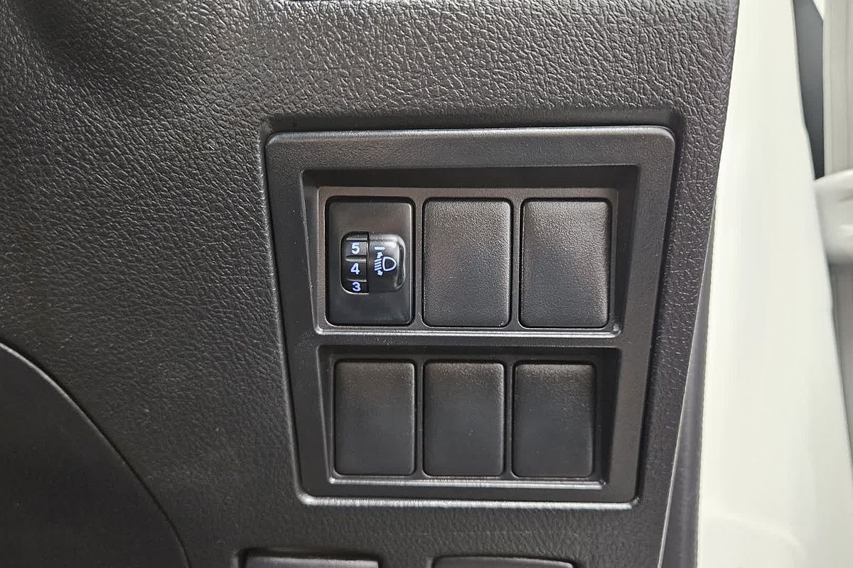 2021 Toyota Hilux Workmate TGN121R Rear Wheel Drive