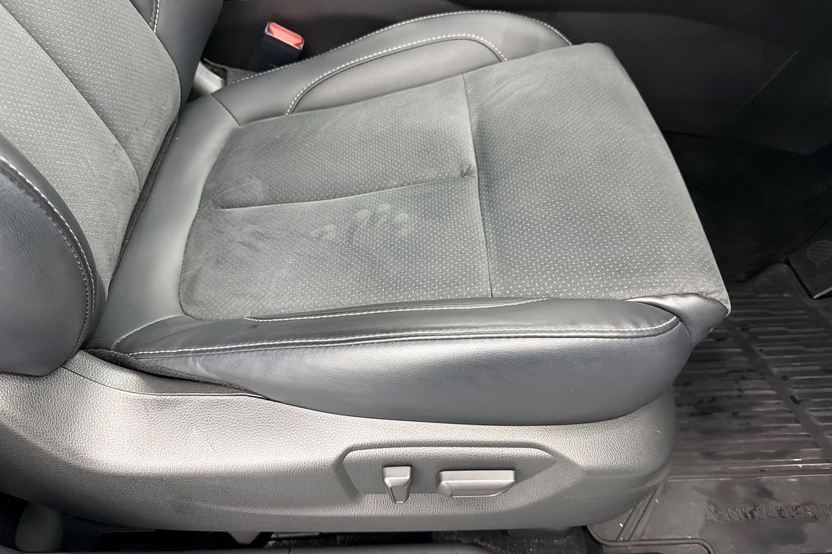 2024 Mitsubishi Eclipse Cross PHEV Aspire YB