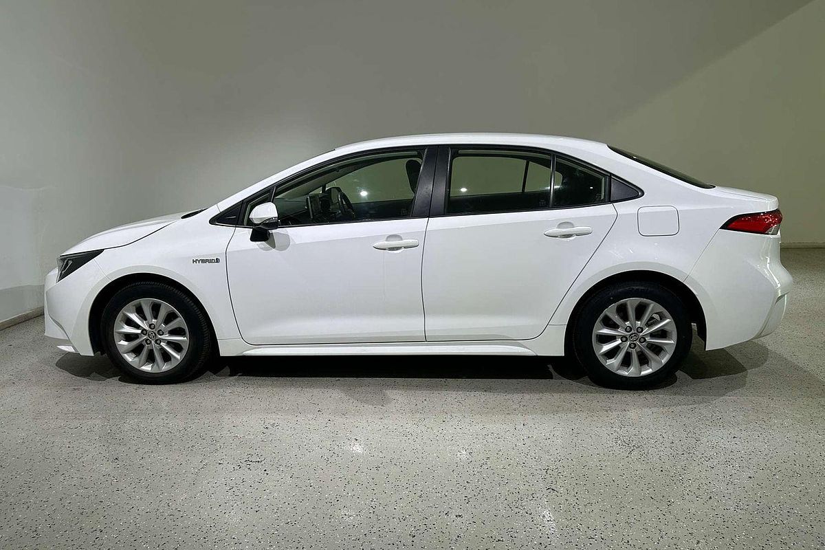 2022 Toyota Corolla Ascent Sport Hybrid ZWE211R