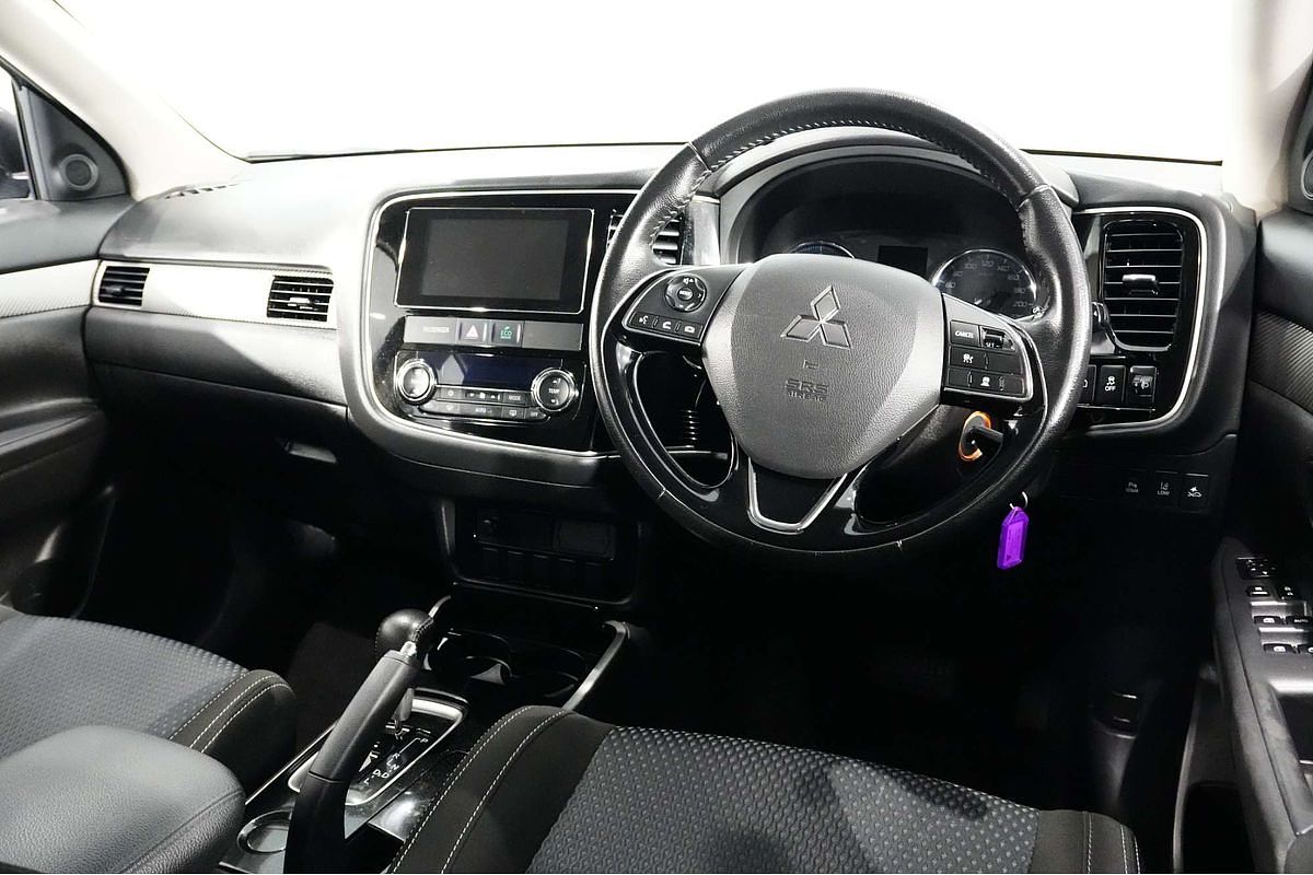 2018 Mitsubishi Outlander ES ADAS ZL
