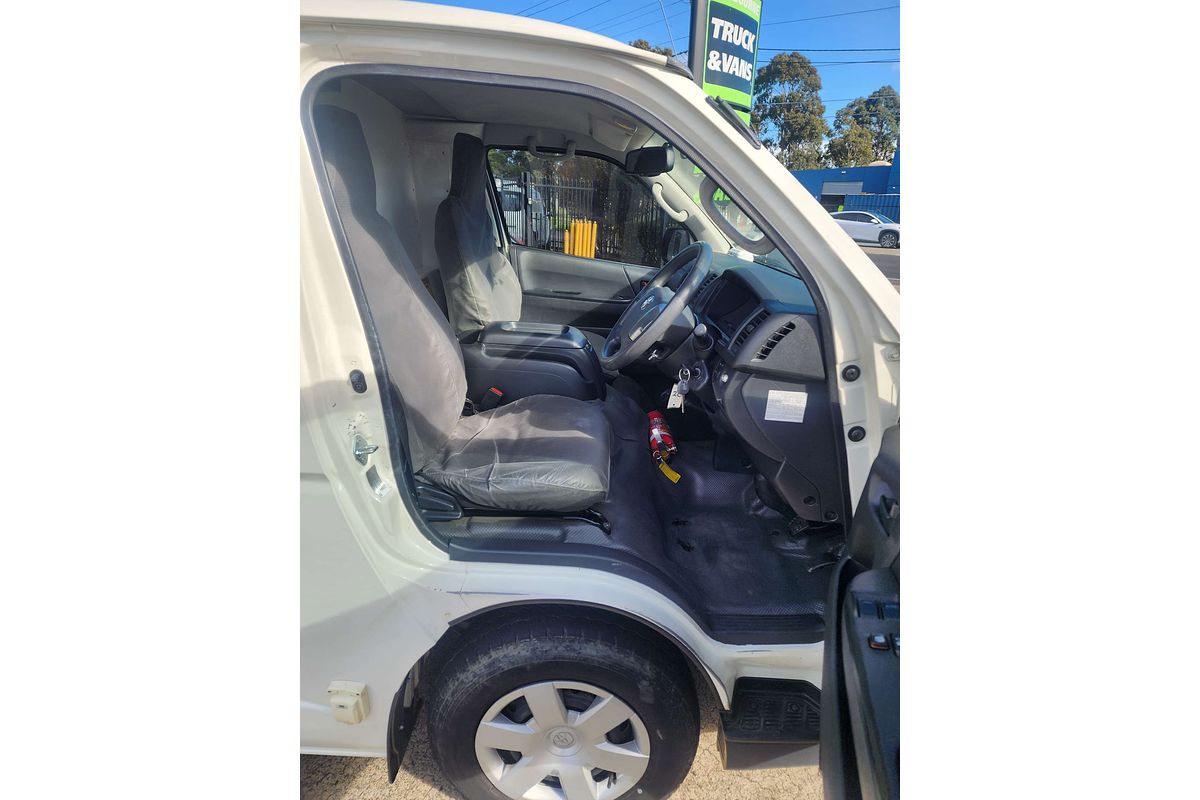 2019 Toyota Hiace KDH201R LWB image 12
