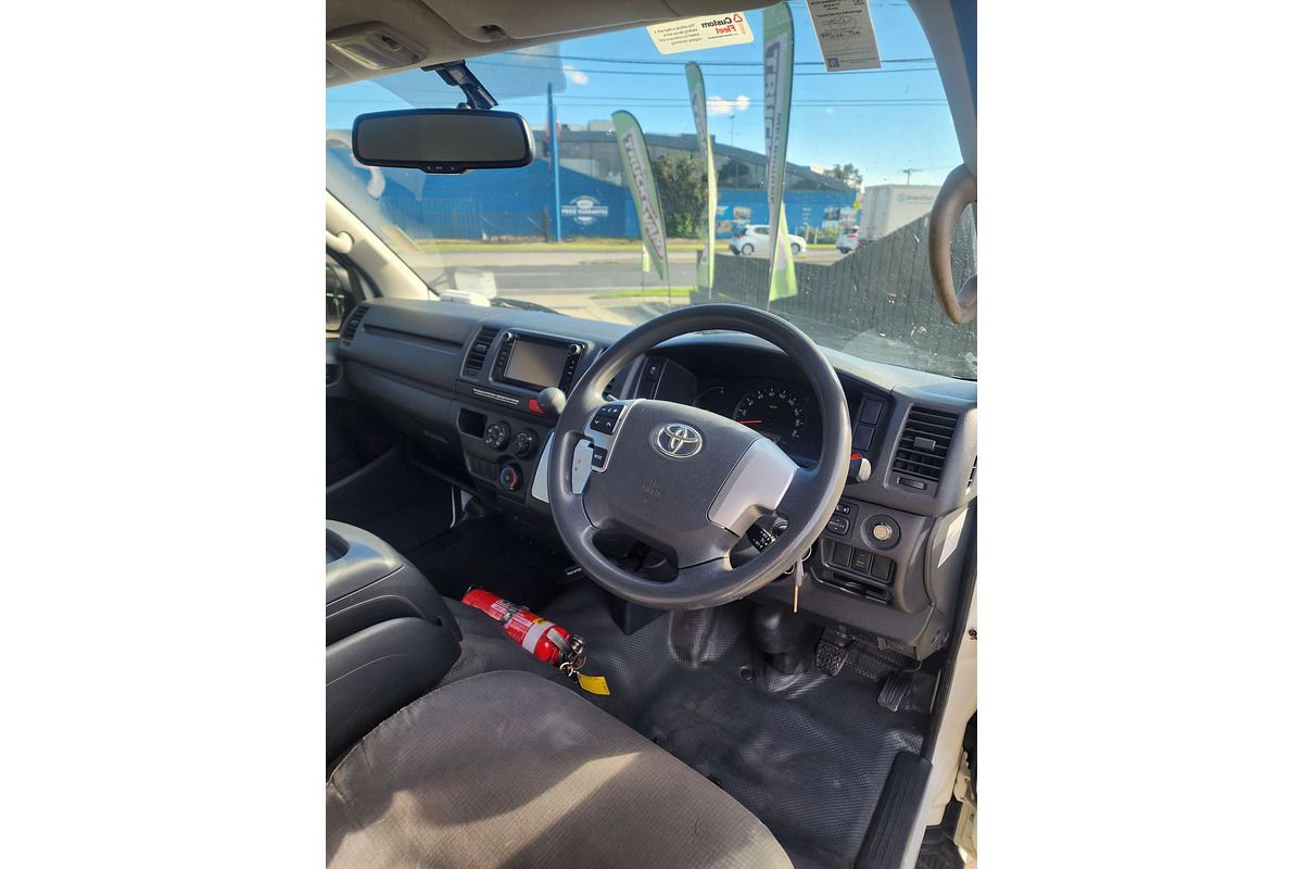 2019 Toyota Hiace KDH201R LWB image 15