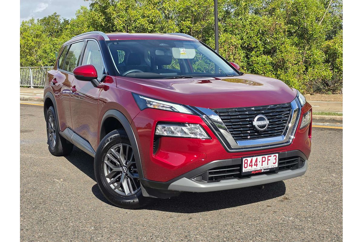 2025 Nissan X-TRAIL ST T33