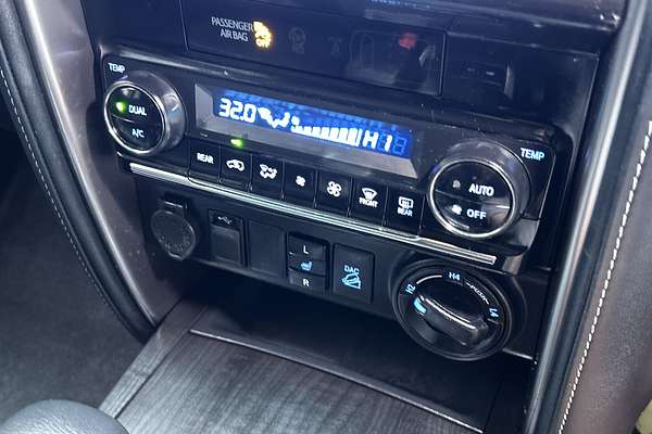 2022 Toyota Fortuner Crusade GUN156R thumb-15