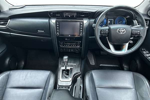 2022 Toyota Fortuner Crusade GUN156R thumb-19
