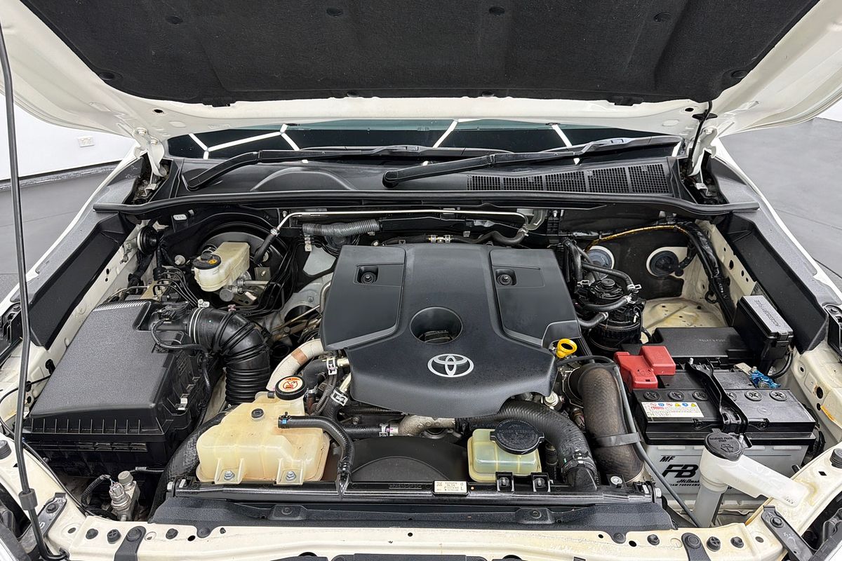2021 Toyota Hilux SR GUN126R 4X4