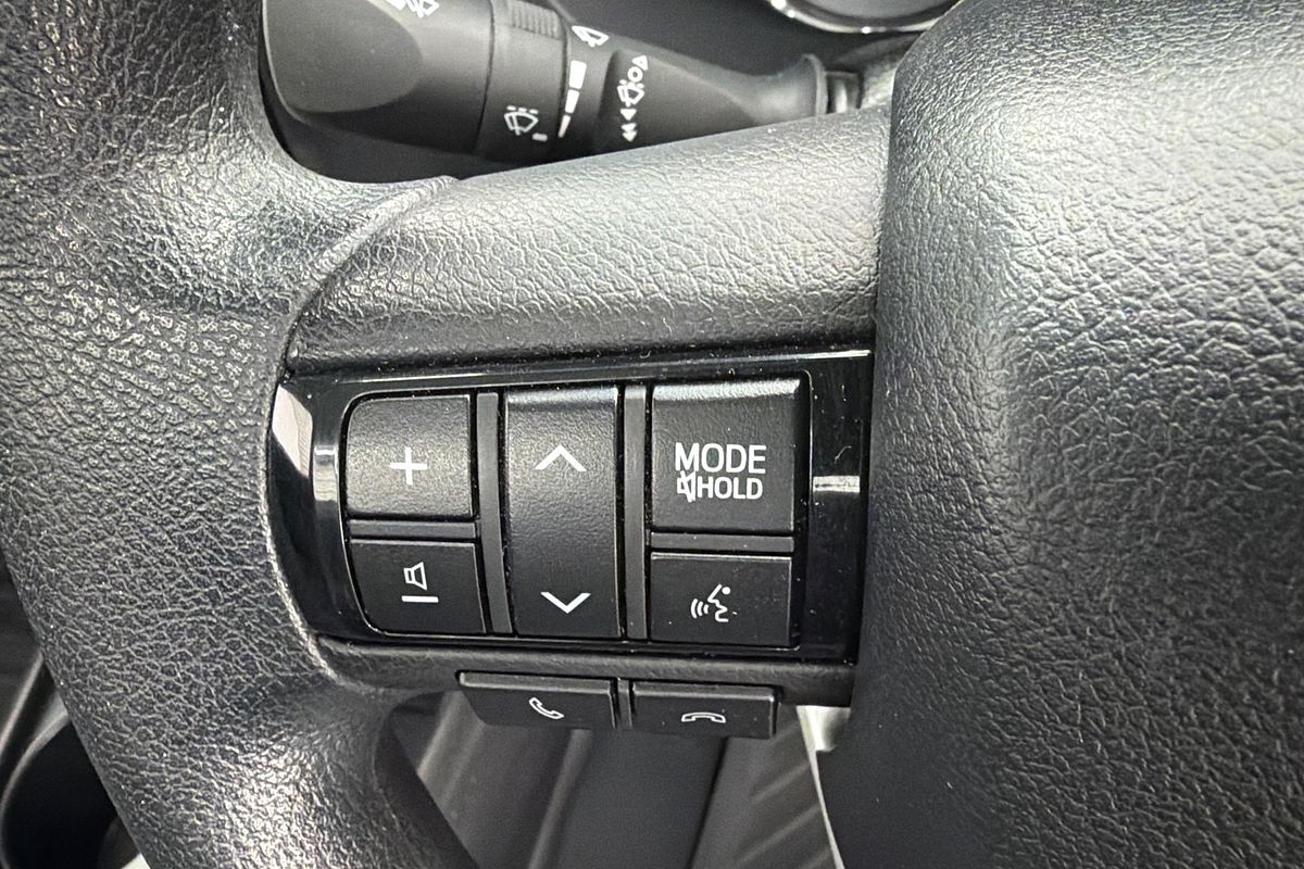 2021 Toyota Hilux SR GUN126R 4X4