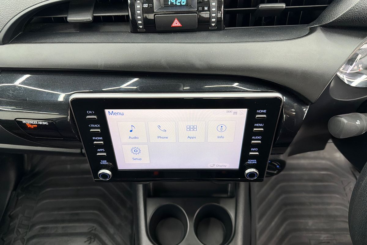 2021 Toyota Hilux SR GUN126R 4X4