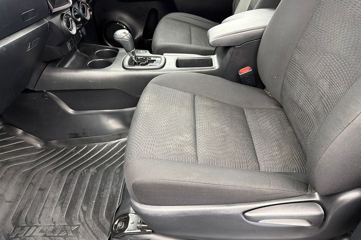 2021 Toyota Hilux SR GUN126R 4X4