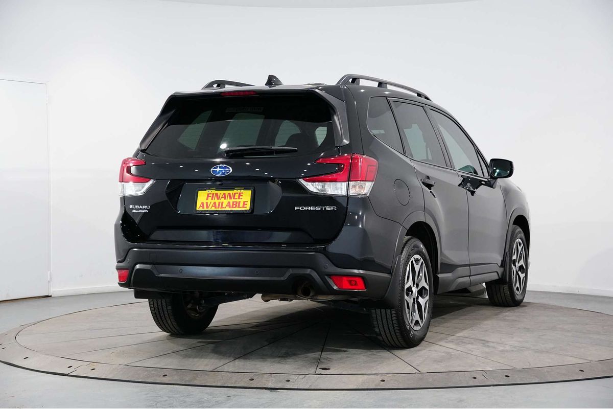 2023 Subaru Forester 2.5i-L S5