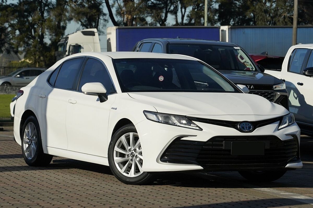 2022 Toyota Camry Ascent AXVH70R