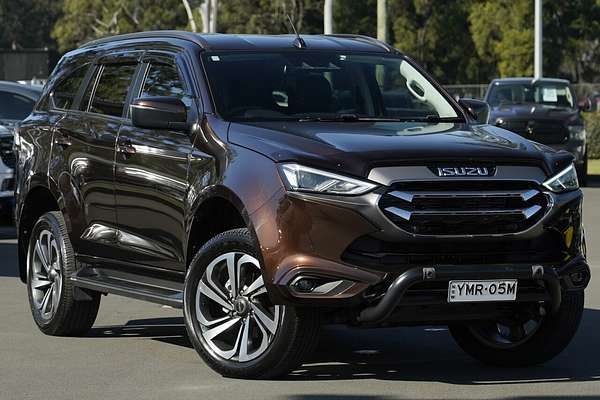 2022 Isuzu MU-X LS-T