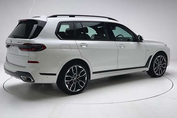 2022 BMW X7 xDrive40d M Sport G07 LCI thumb-7
