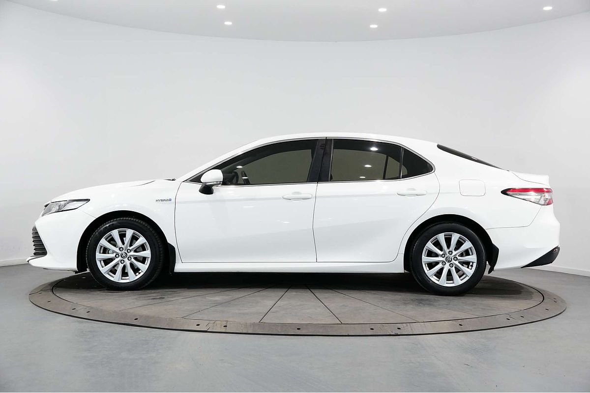 2020 Toyota Camry Ascent AXVH71R