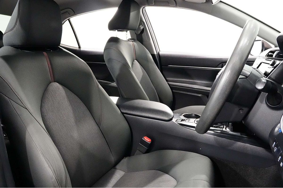 2020 Toyota Camry Ascent AXVH71R