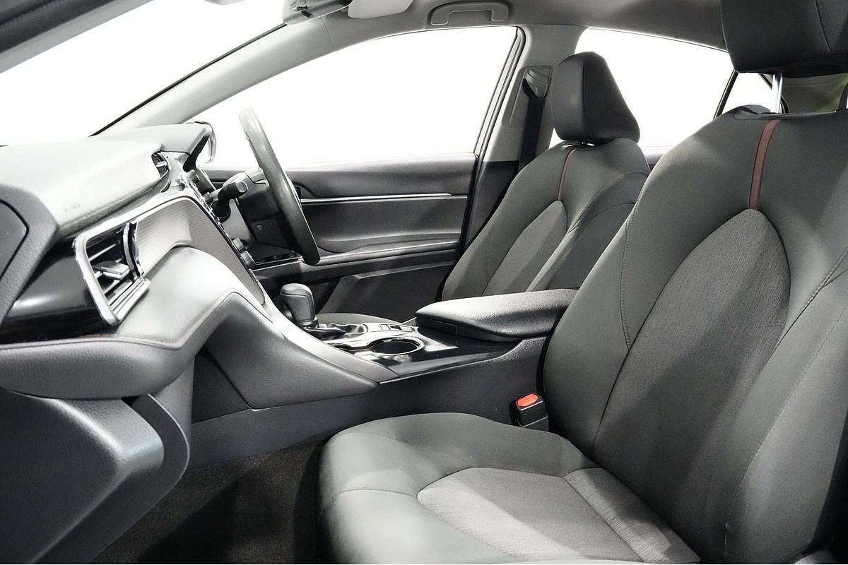 2020 Toyota Camry Ascent AXVH71R