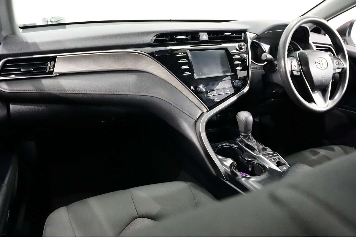 2020 Toyota Camry Ascent AXVH71R