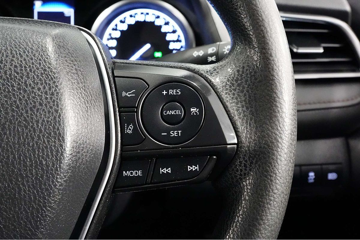 2020 Toyota Camry Ascent AXVH71R