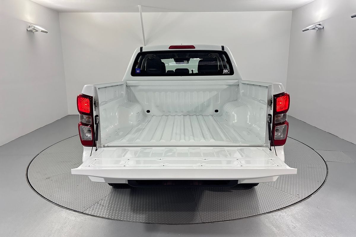 2023 Isuzu D-MAX SX 4X4