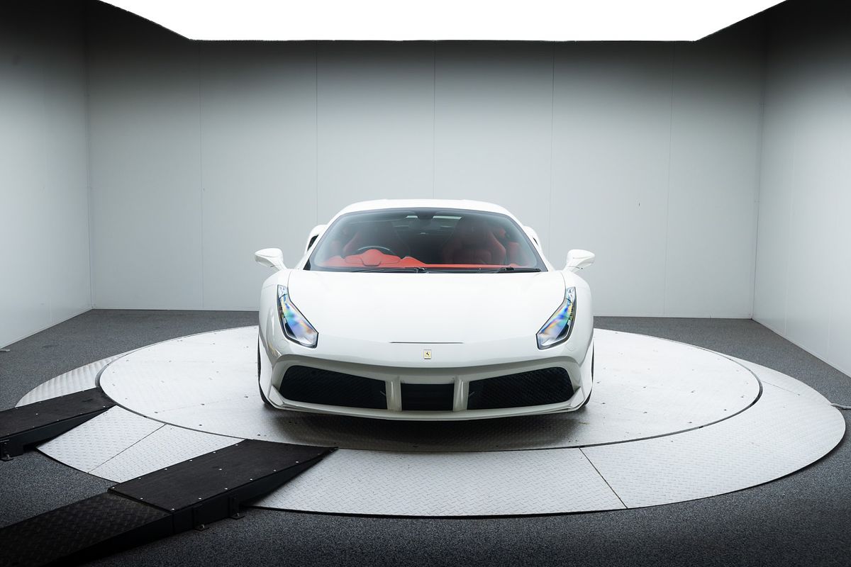 2017 Ferrari 488 GTB F142