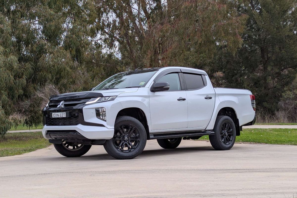 2022 Mitsubishi Triton GSR MR 4X4
