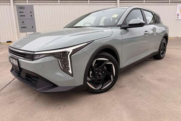 2025 Kia K4 Sport CL4m