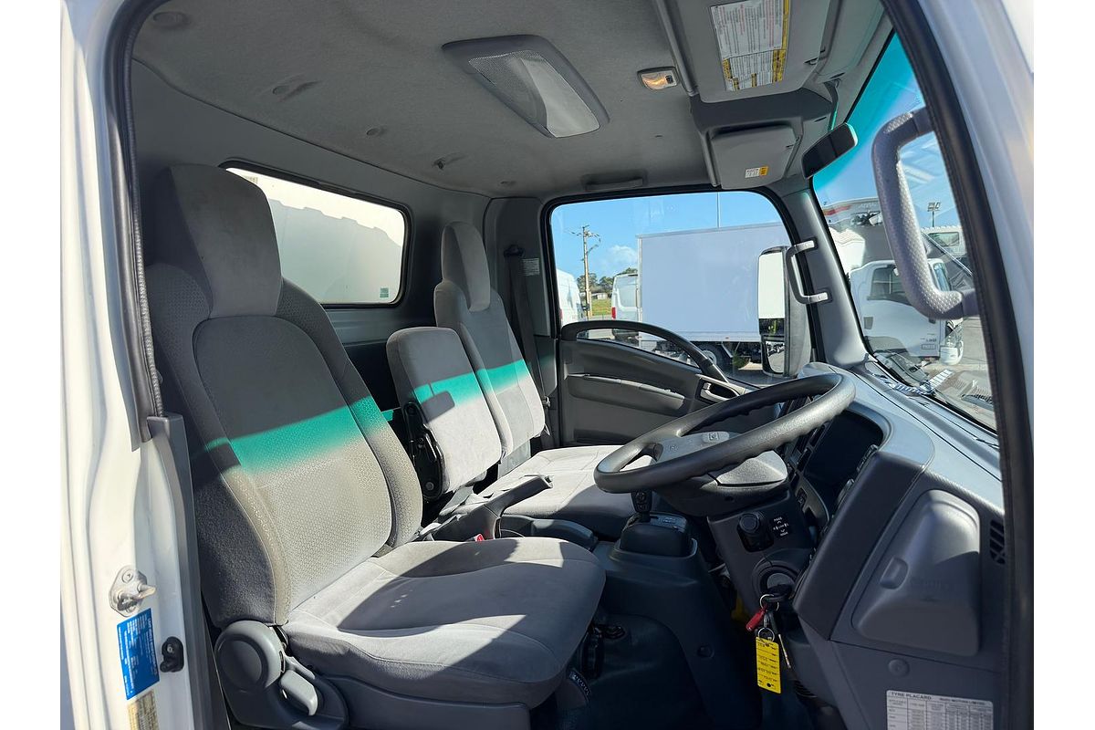 2018 Isuzu N Series NPR 45/55-155 image 17
