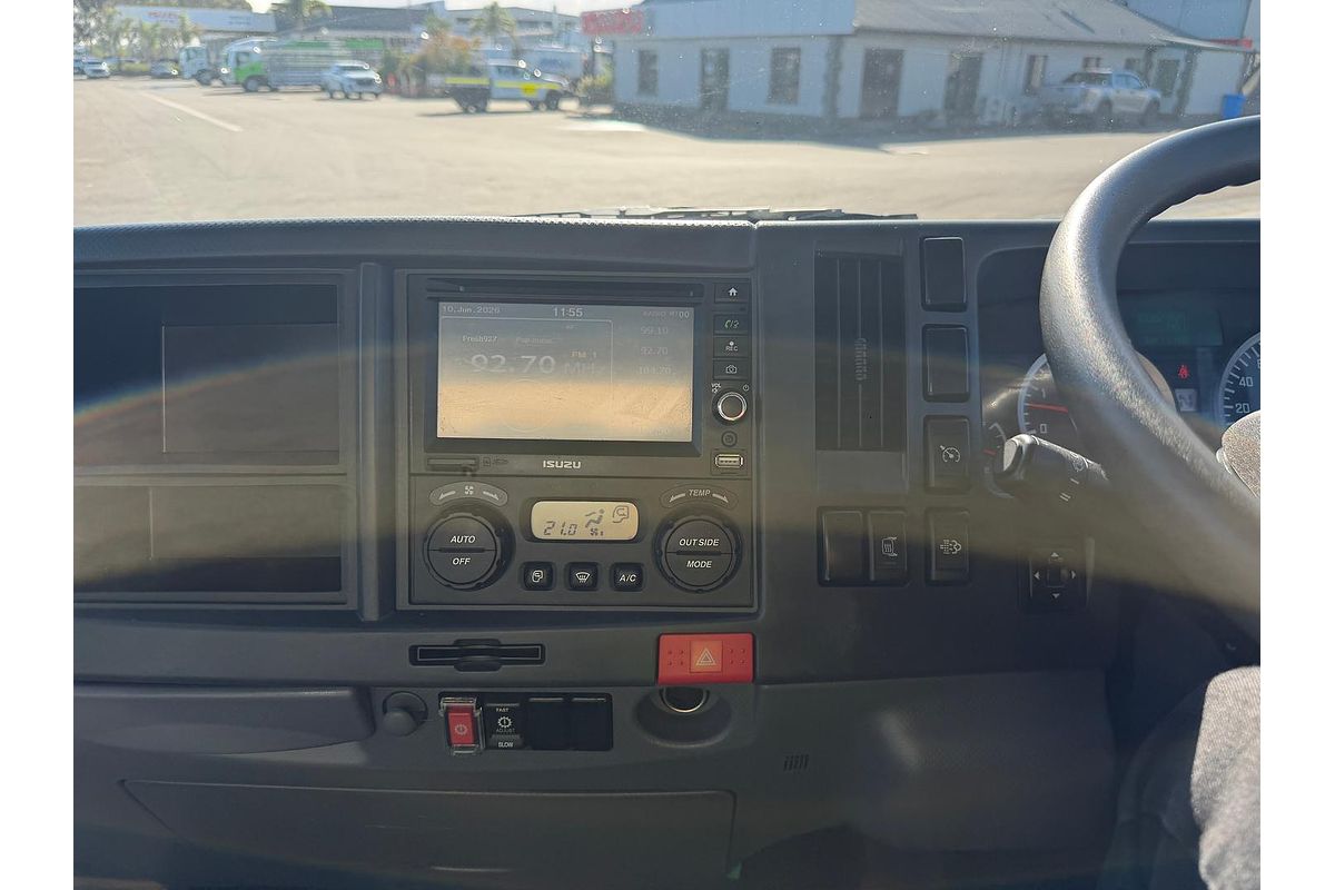 2018 Isuzu N Series NPR 45/55-155 image 20