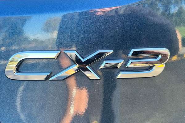 2017 Mazda CX-3 Akari DK thumb-8