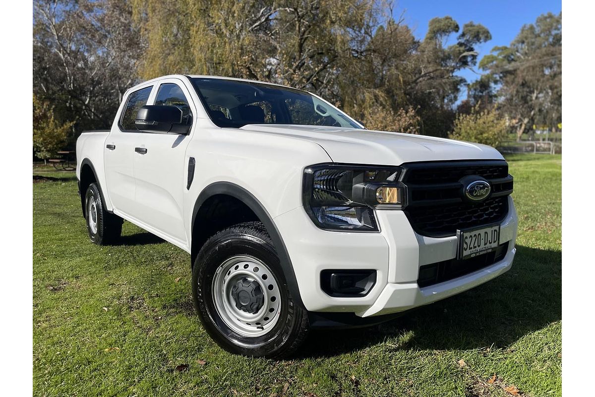 2025 Ford Ranger XL 4X4 2.0L